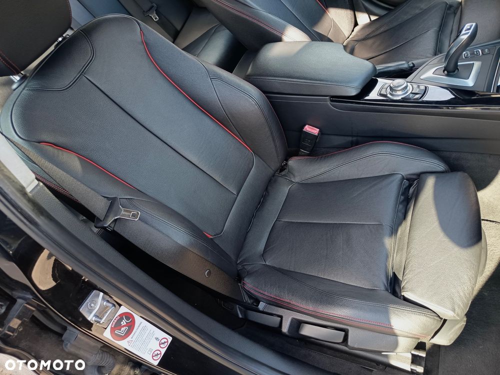 BMW Seria 3 316i Sport Line - 12