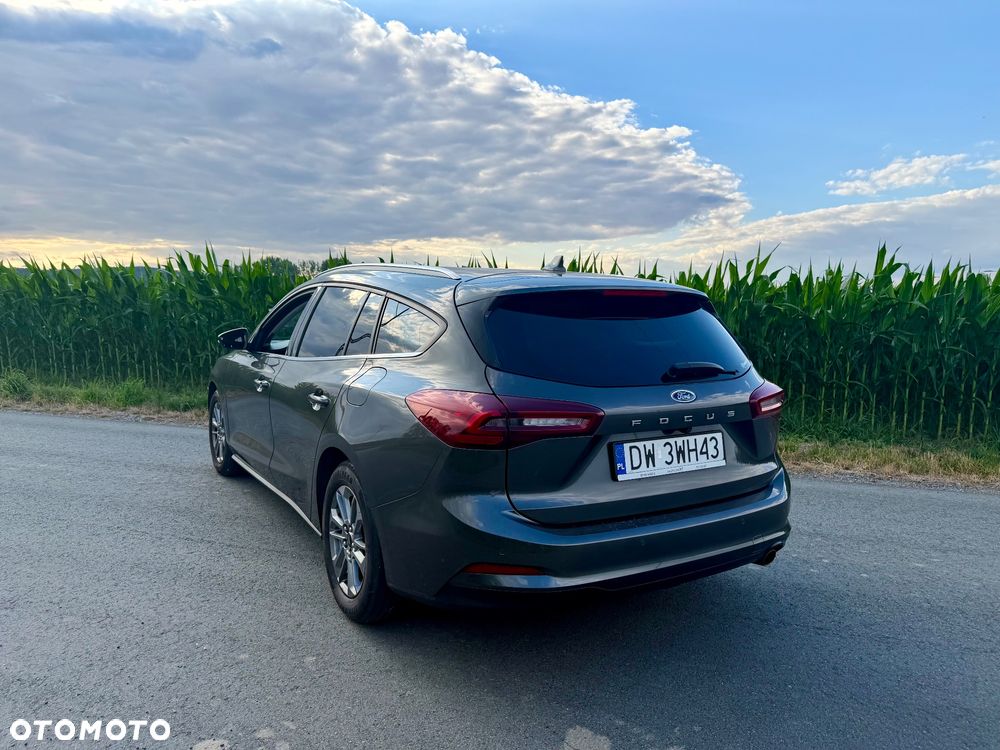 Ford Focus 1.0 EcoBoost Titanium X - 5