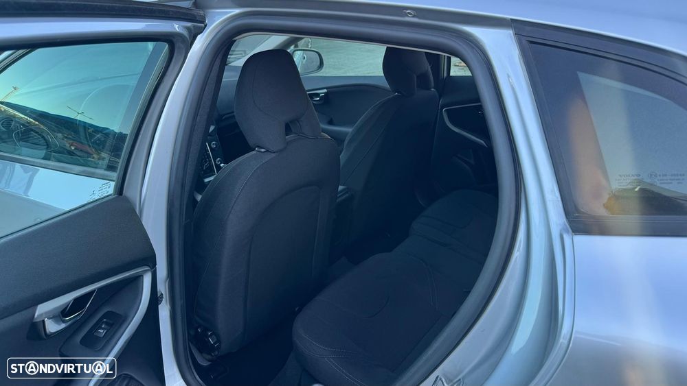 Volvo V40 2.0 D2 Kinetic Eco - 8