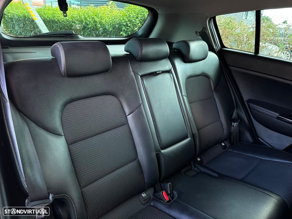 Kia Sportage - 10