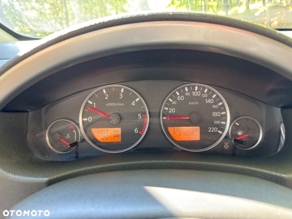Nissan Pathfinder 2.5 DCi Elegance / LE - 9