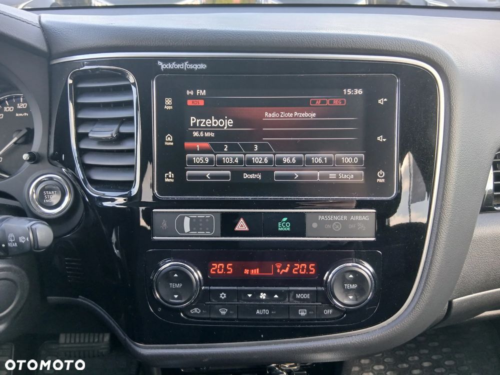 Mitsubishi Outlander 2.0 Intense + SDA 4WD CVT - 9