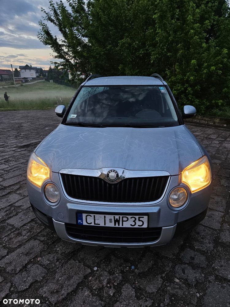Skoda Yeti 2.0 TDI DPF 4x4 Adventure - 4