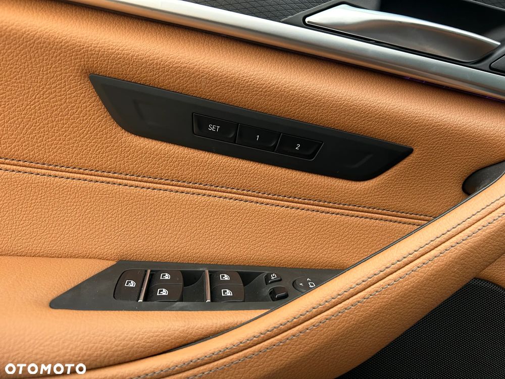 BMW Seria 5 520d mHEV M Sport sport - 37