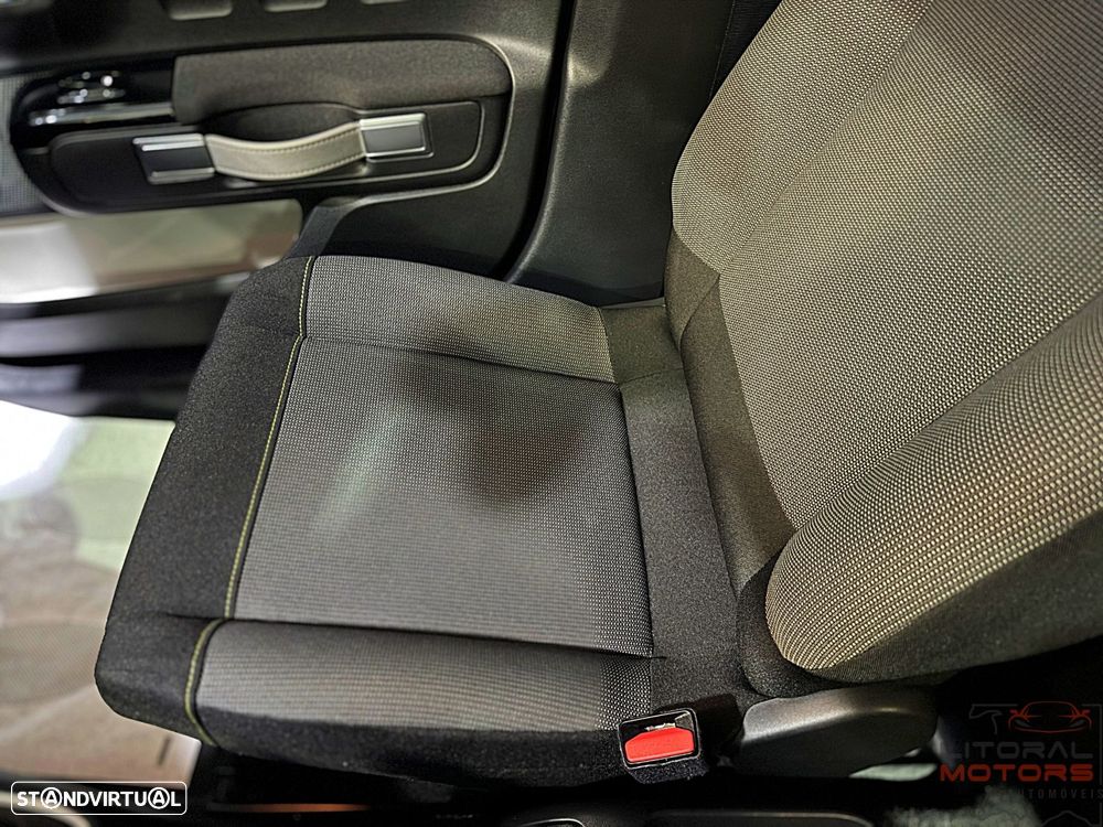 Citroën C3 1.2 PureTech Shine EAT6 - 18