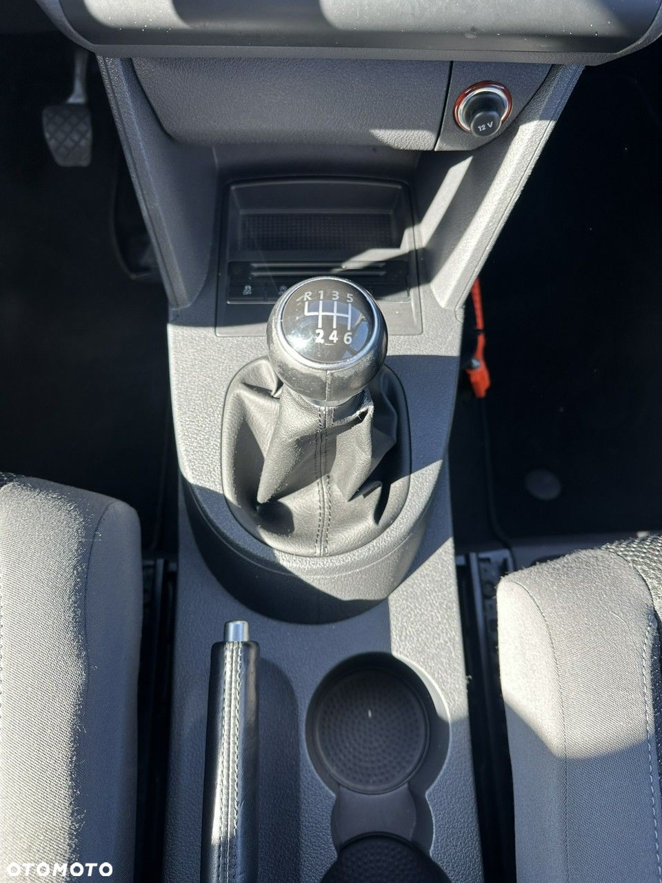 Volkswagen Touran - 14
