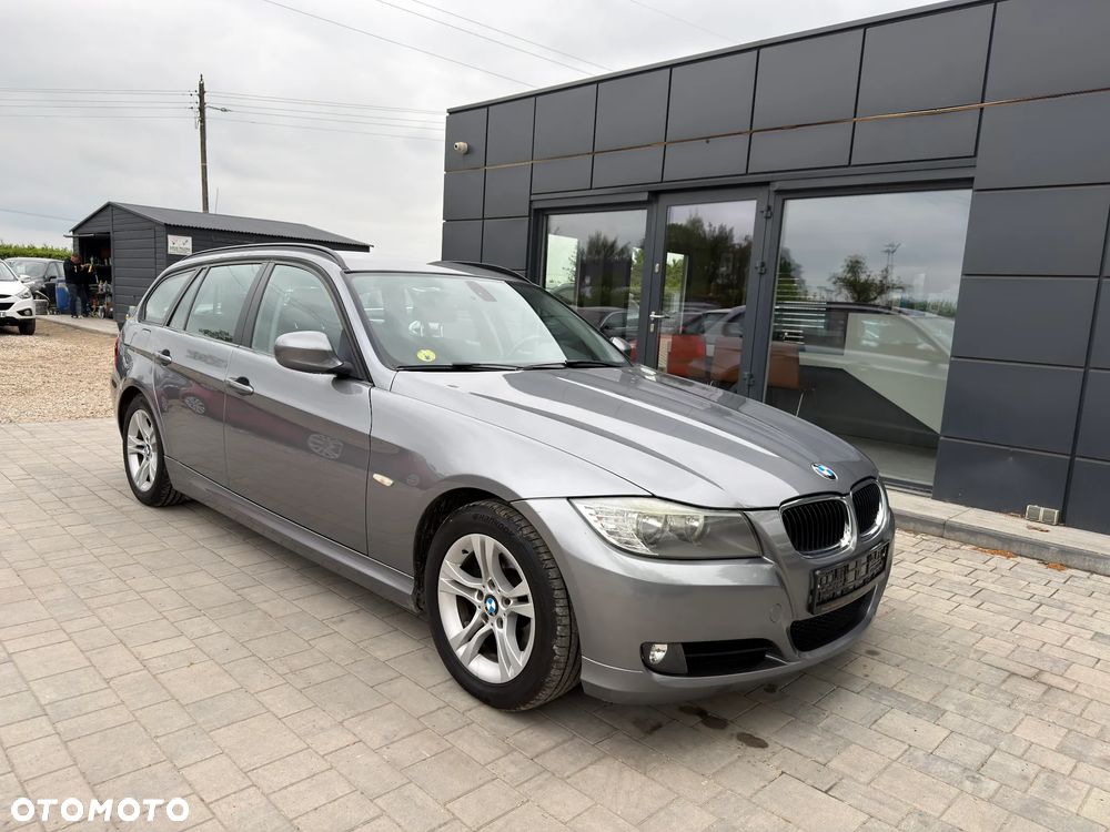 BMW Seria 3 318d - 6