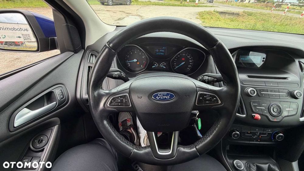 Ford Focus 1.0 EcoBoost Edition - 36