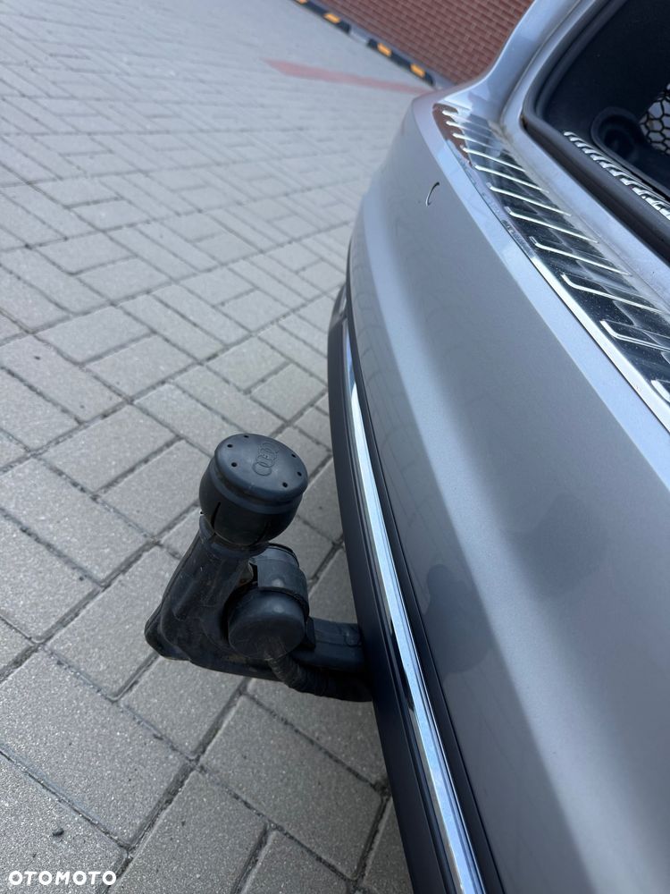 Audi A6 Avant 40 TDI quattro S tronic S line - 9