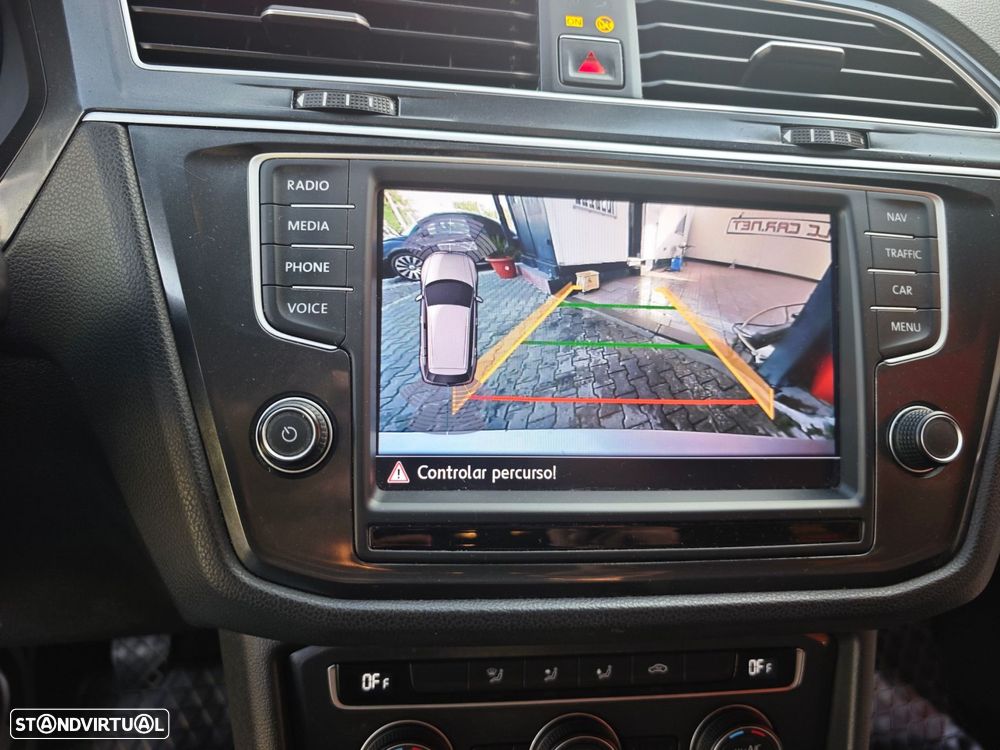 VW Tiguan 2.0 TDI Confortline - 16