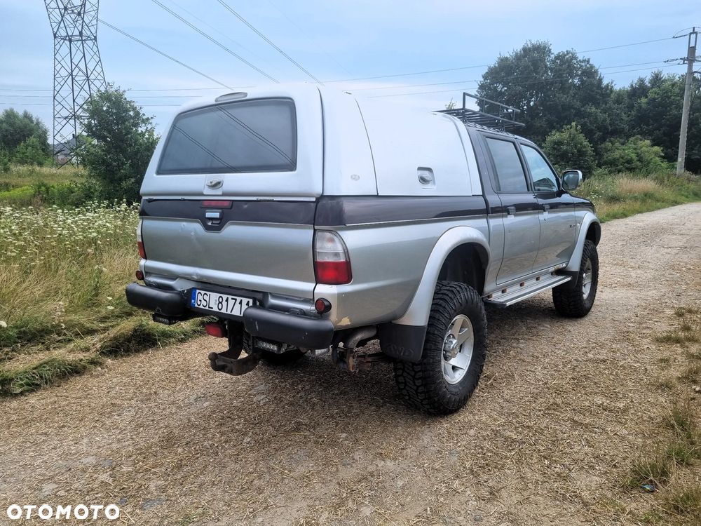 Mitsubishi L200 - 6