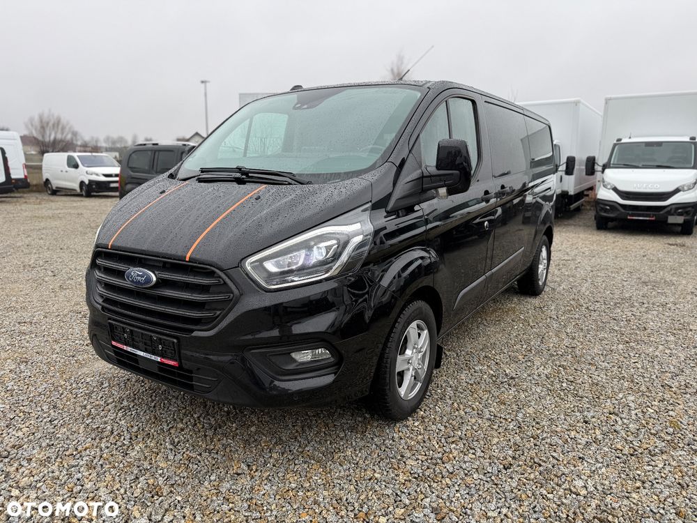 Ford TRANSIT CUSTOM BLACK EDITION L2H1/2xBoczne drzwi/Automat/Bi-Xenon/Navi/Klima/Kamera/Grzane fotele/PDC przód i tył/Grzana szyba/Hak/Bagażnik - 3