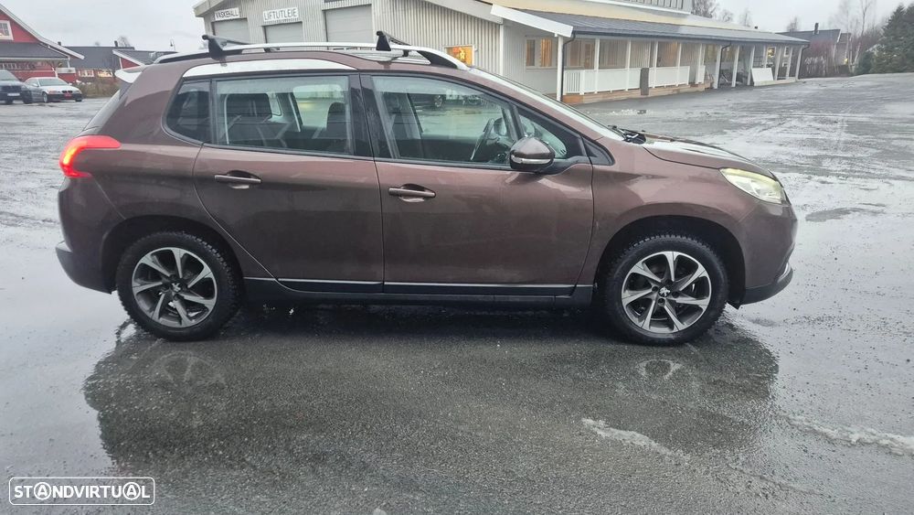 Peugeot 2008 1.4 HDi Active - 1