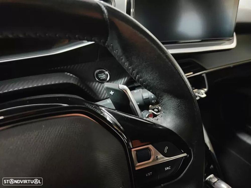 Peugeot 208 1.2 PureTech Allure EAT8 - 48