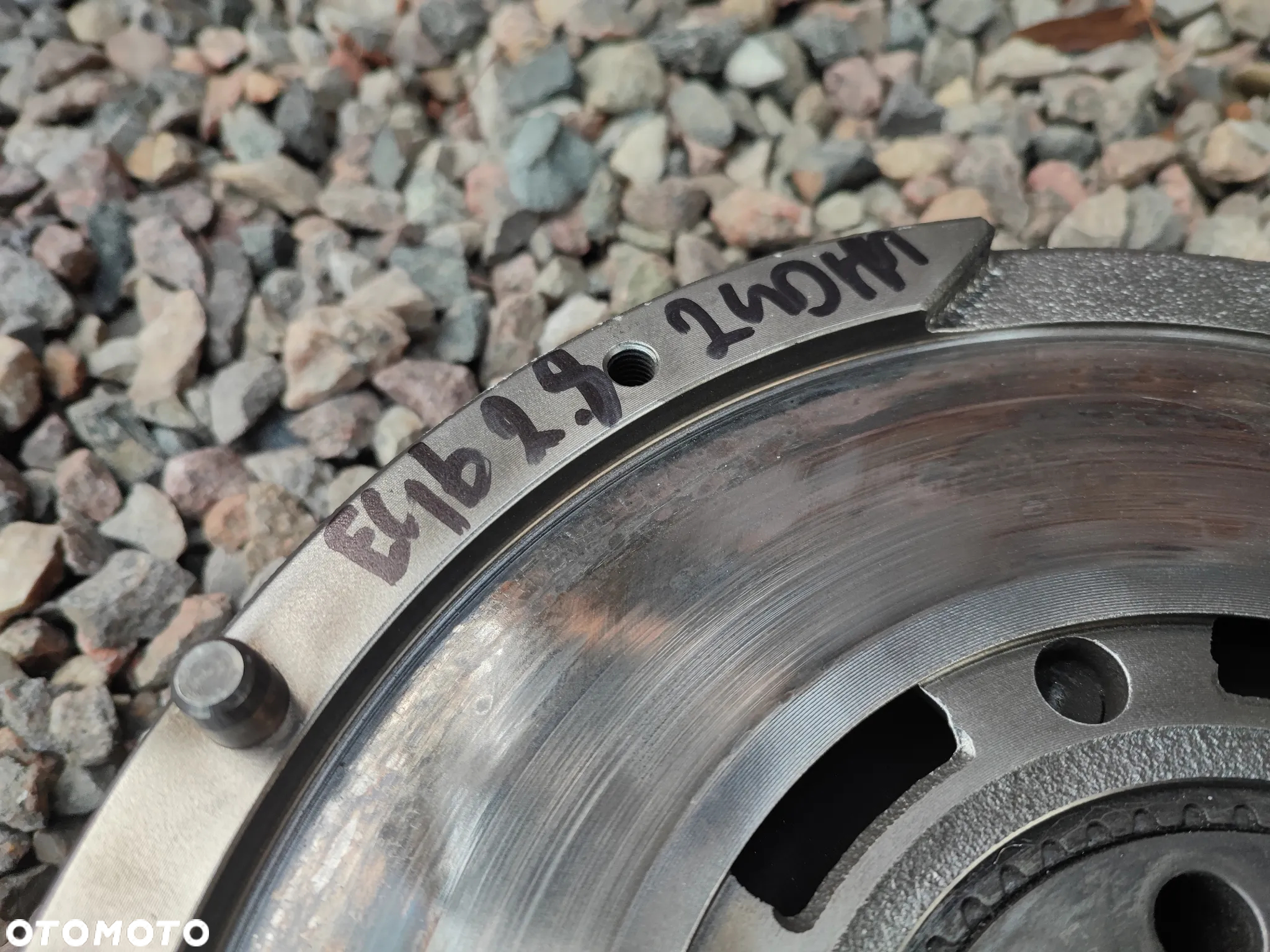 BMW E36 / E39 / E38 / Z3 / E34 ORYGINALNE KOŁO ZAMACHOWE DWUMASOWE POD TARCZĘ SPRZĘGŁA 228MM DO SILNIKÓW GAMY M52 / M50 ( M52B20 / M50B20 )  O NR. 21 21 1 222 512 / 21 21 1 223 542 / 21 20 1 223 418 /  21 21 1 223 593 OEM  SPRAWNE W 100% - 18