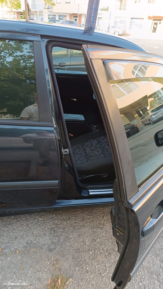 Mercedes-Benz C 220 CDI Classic - 9