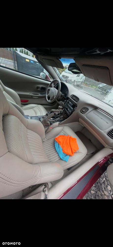 Chevrolet Corvette - 18