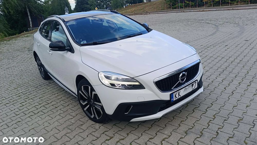 Volvo V40 2018 photo 3