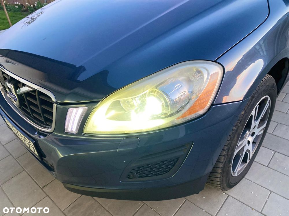 Volvo XC 60 D5 AWD RDesign - 6