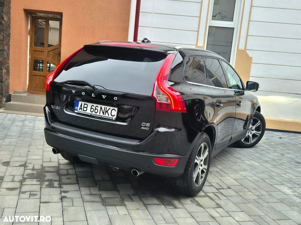Volvo XC 60 D5 AWD Aut. Summum - 6