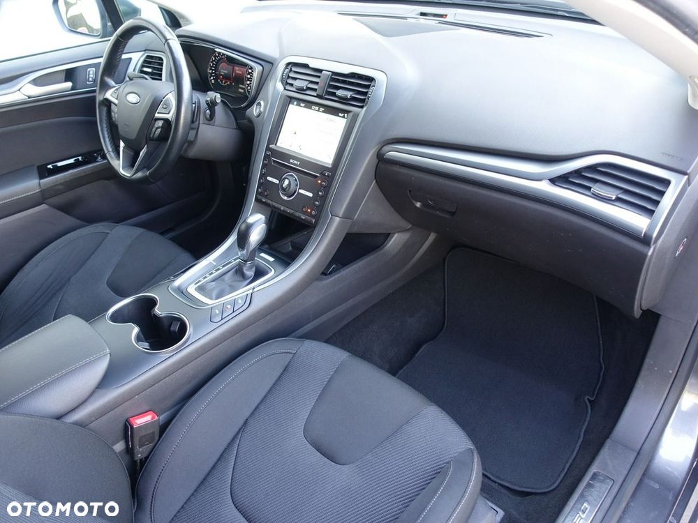 Ford Mondeo 2.0 EcoBlue Titanium - 20