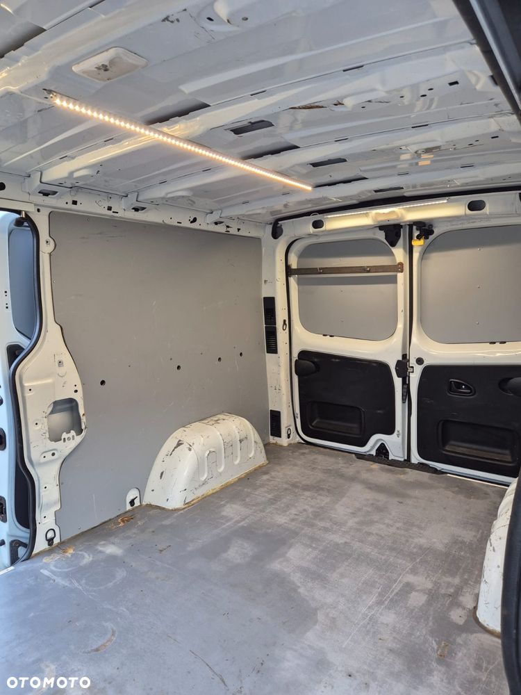 Renault Trafic 2019r Long 2xDrzwi Navi Super Stan - 36