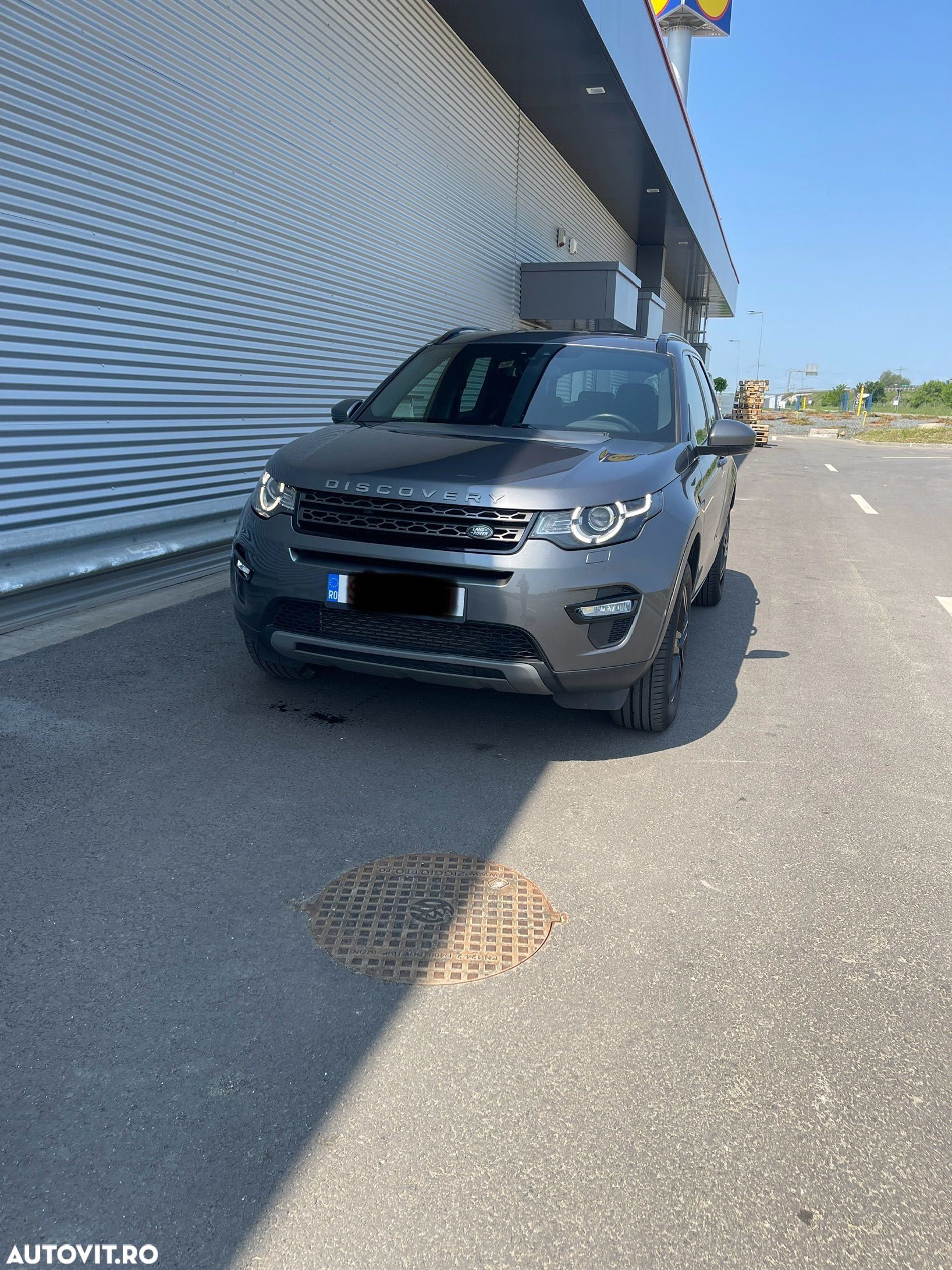 Land Rover Discovery Sport - 1