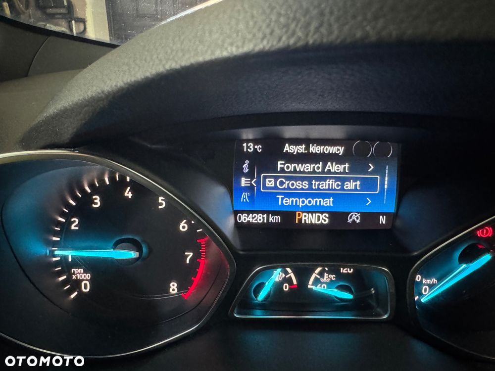 Ford Kuga 1.5 EcoBoost 2x4 ST-Line - 20