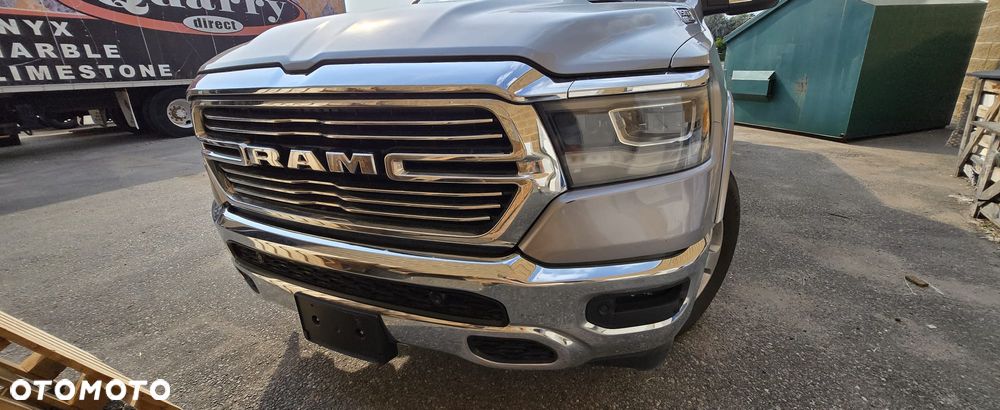 RAM 1500 5.7 eTorque Crew Cab Shortbed Laramie Chrome - 18
