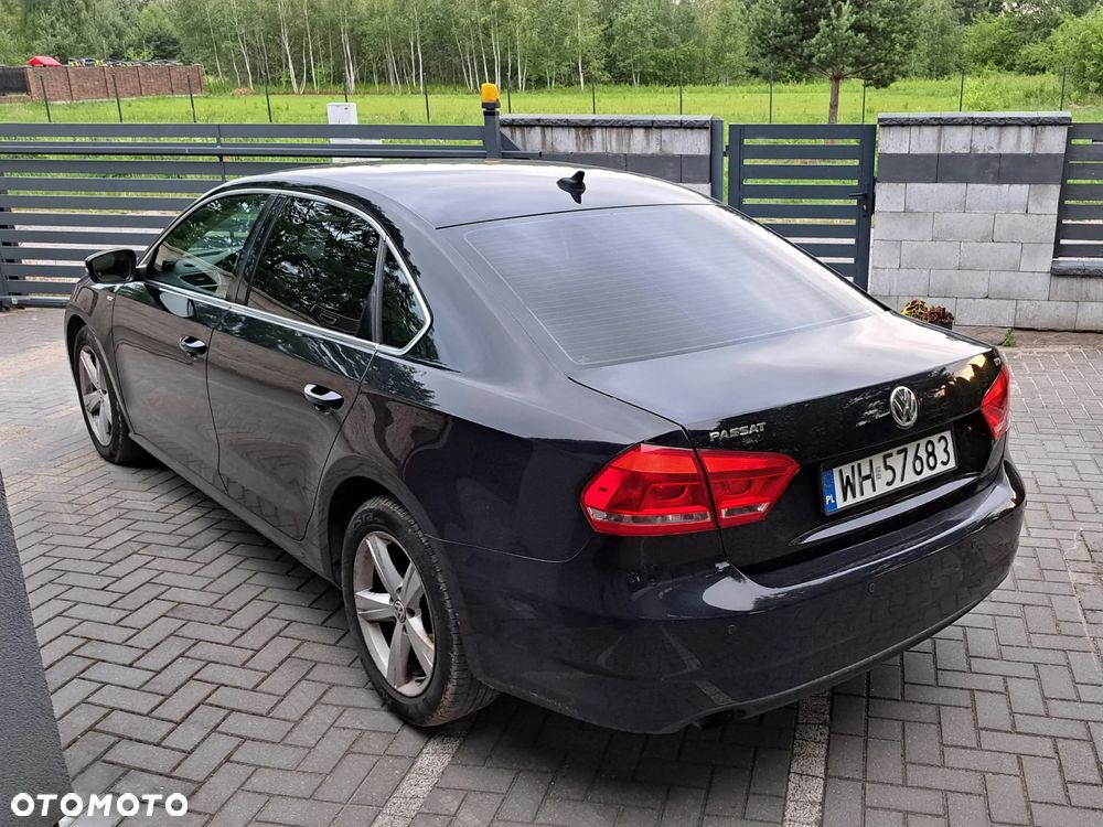 Volkswagen Passat 1.8 TSI Comfortline DSG - 4