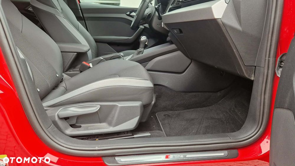 Audi A1 Sportback 35 TFSI S-Line S tronic - 14