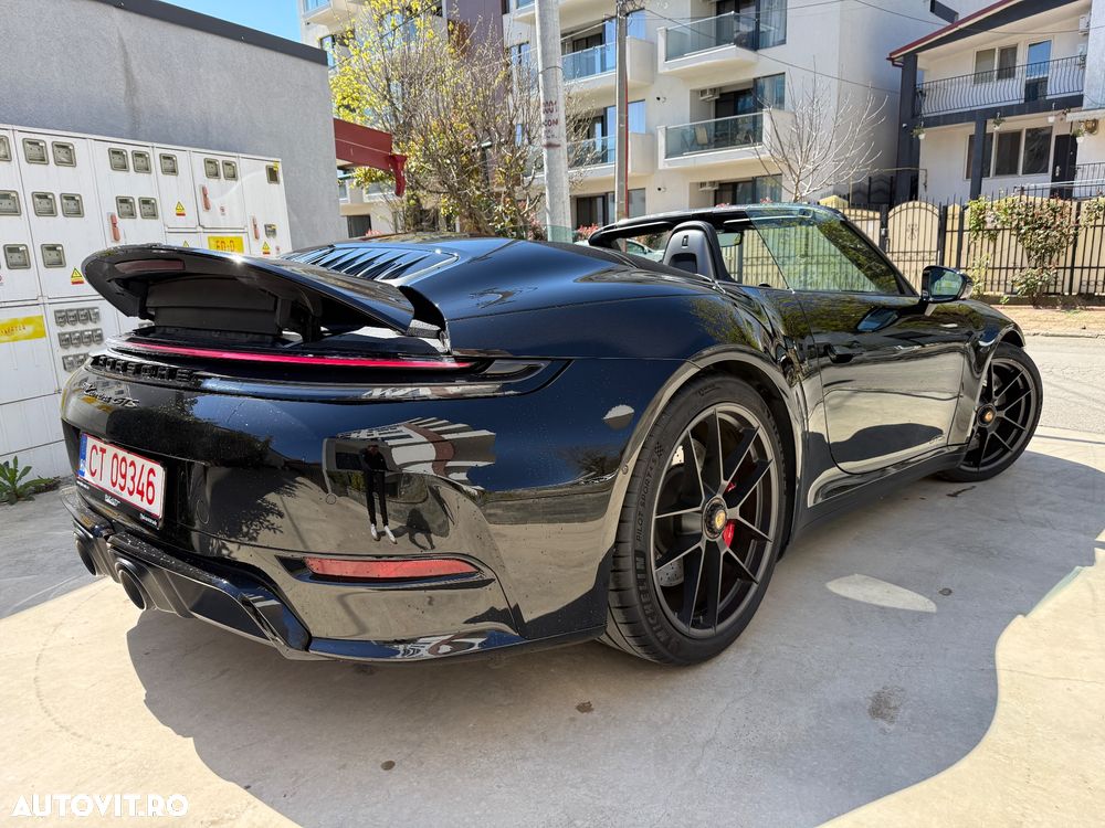 Porsche 992 - 13