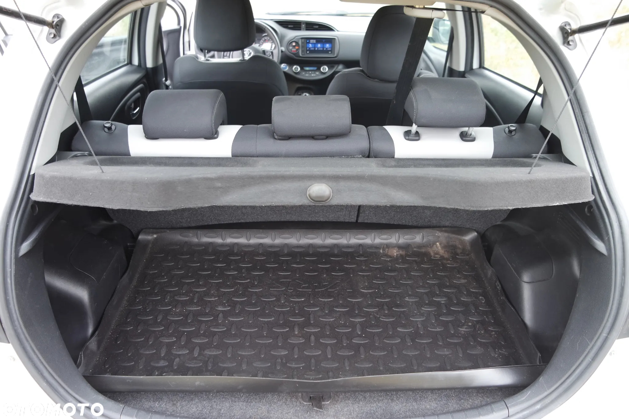 Toyota Yaris - 21