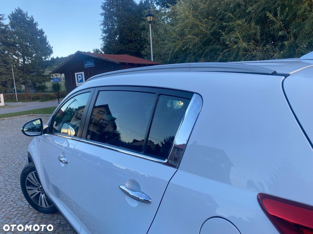 Kia Sportage 2.0 CRDI 184 4WD Automatik Fifa World Cup Edition - 29