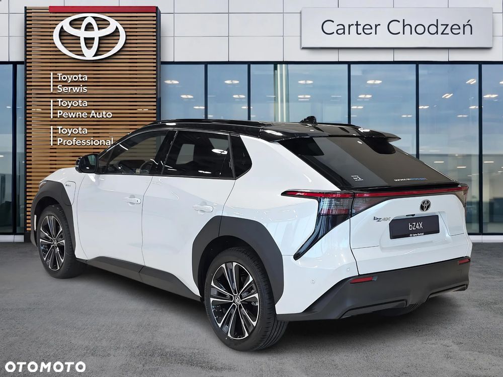 Toyota bZ4X 73.1kWh 4x4 Executive - 3