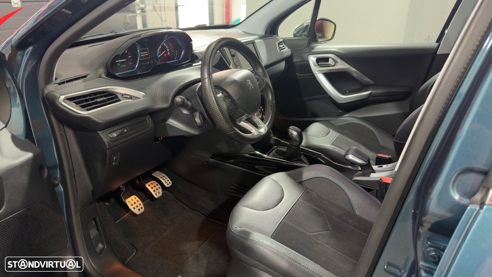 Peugeot 2008 1.2 PureTech Crossway - 13