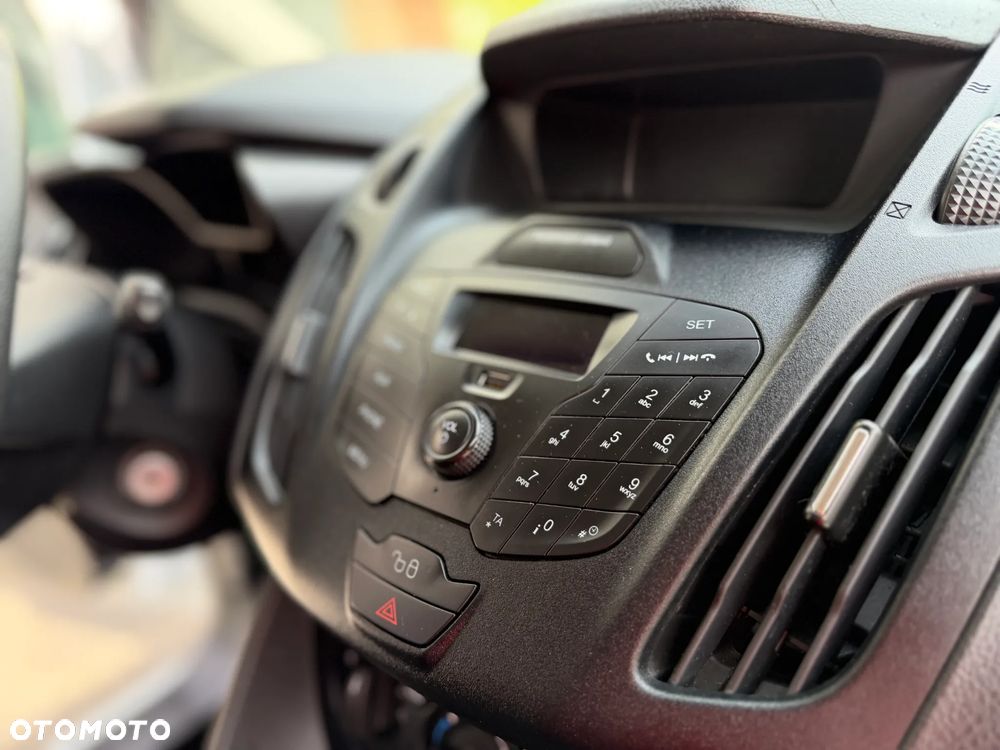Ford Transit Connect - 20