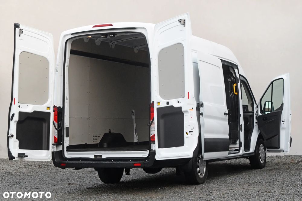 Ford Transit - 10