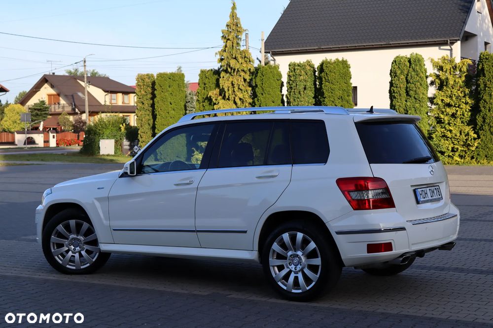 Mercedes-Benz GLK 220 CDI 4Matic (BlueEFFICIENCY) 7G-TRONIC - 16
