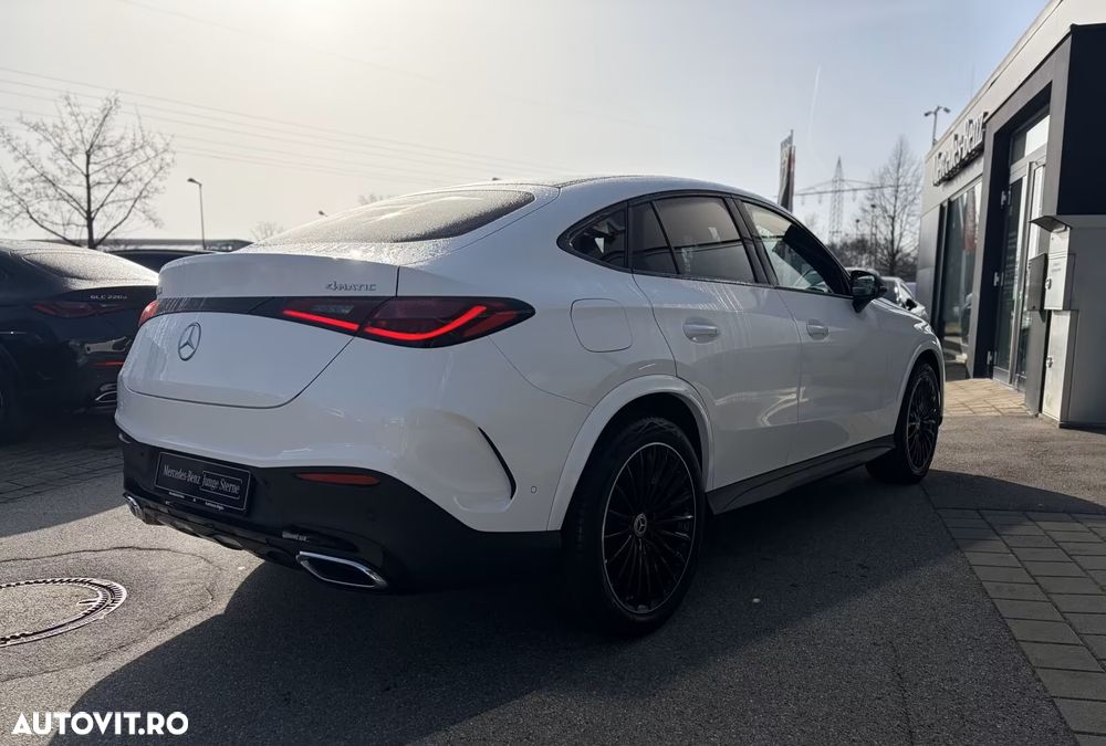 Mercedes-Benz GLC Coupe 200 4Matic 9G-TRONIC Edition AMG Line - 3