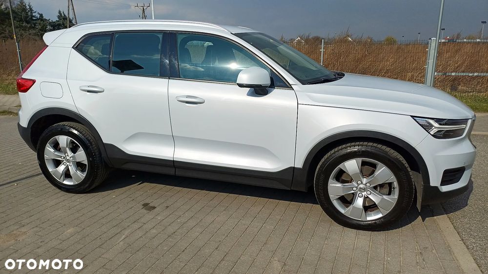 Volvo XC 40 D3 AWD Momentum - 6