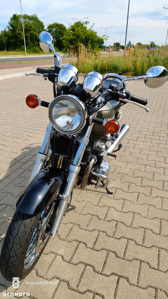 Kawasaki Zephyr - 8