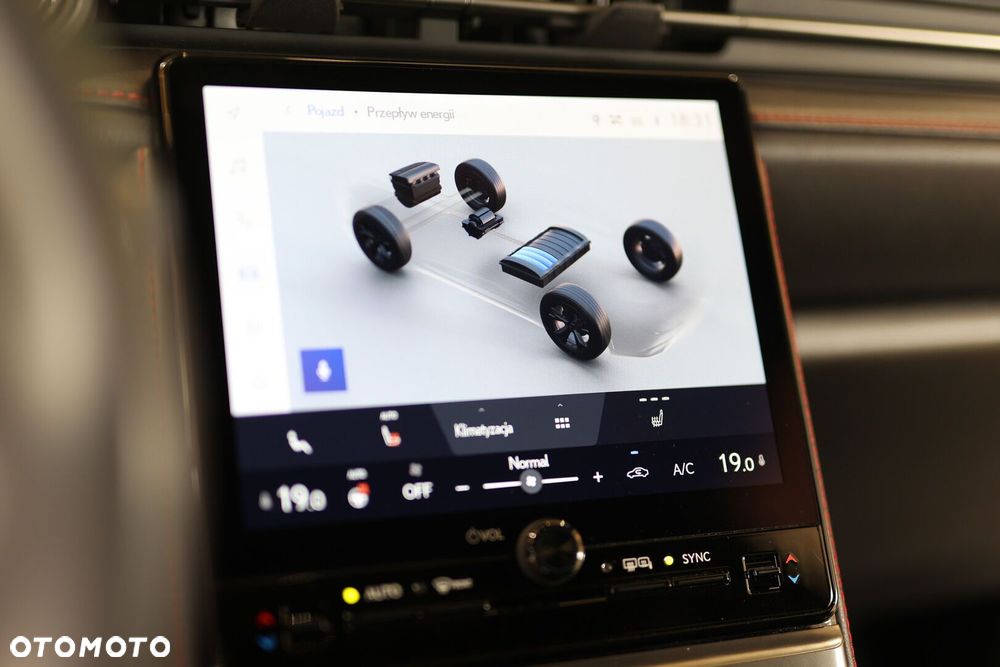 Lexus LBX 1.5 Hybrid Emotion - 39