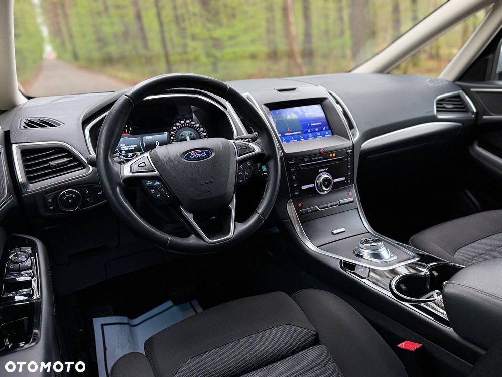 Ford S-Max 2.0 EcoBlue Titanium - 21