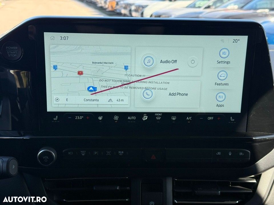 Ford Tourneo Custom - 23