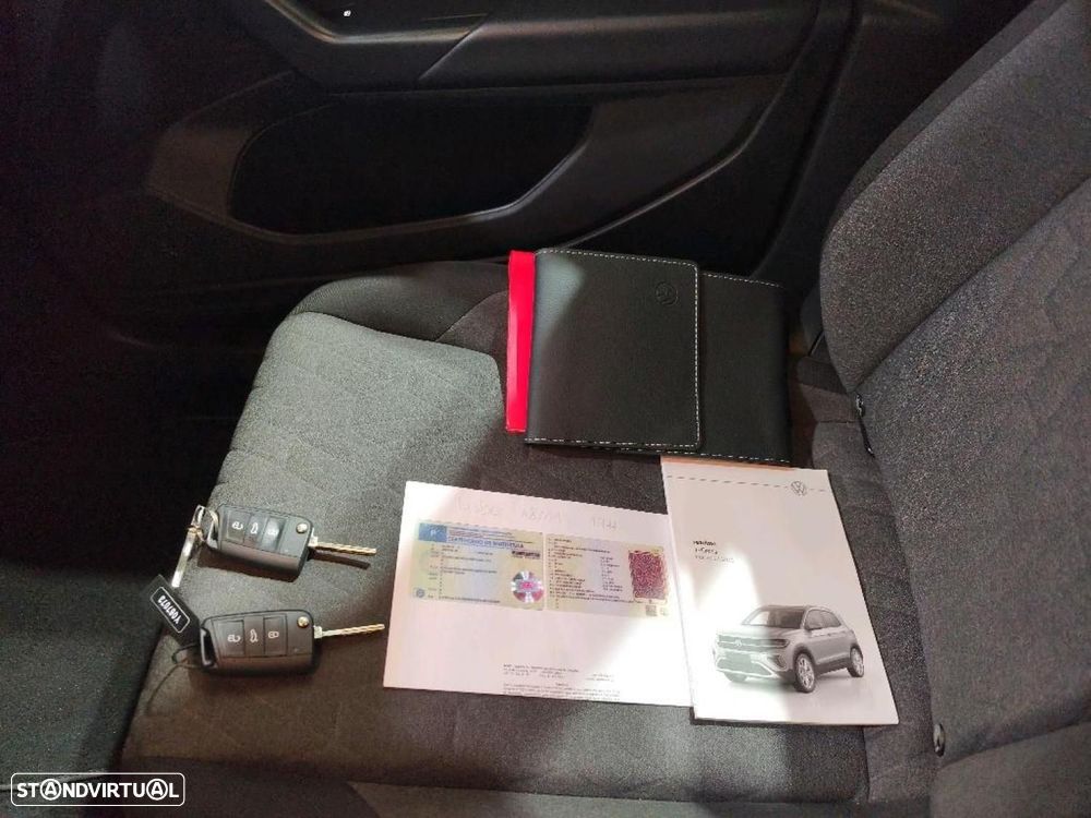 VW T-Cross 1.0 TSI Urban DSG - 20