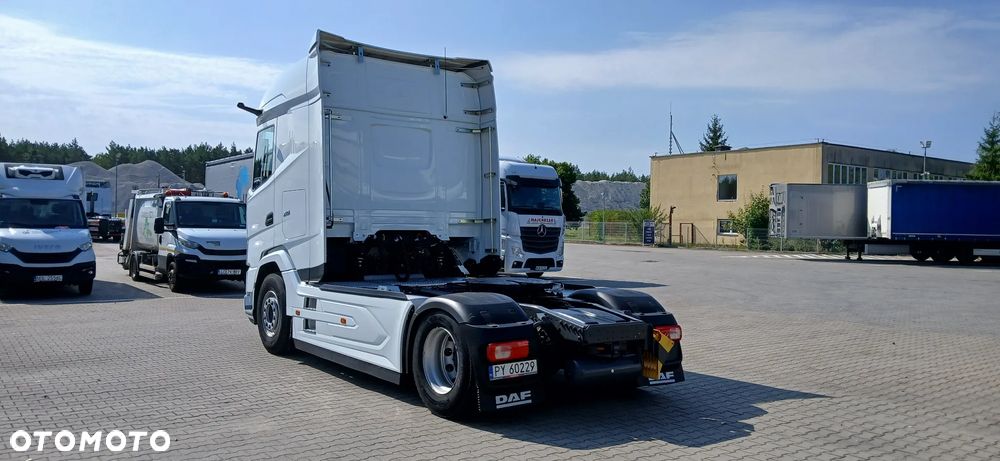 DAF XG - 3