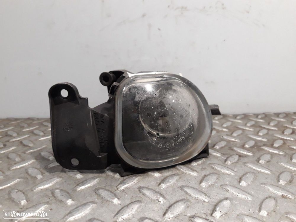 FAROL DE NEVOEIRO DIREITO AUDI A6 AVANT 2.5 TDI 180CV 2496CC - 1