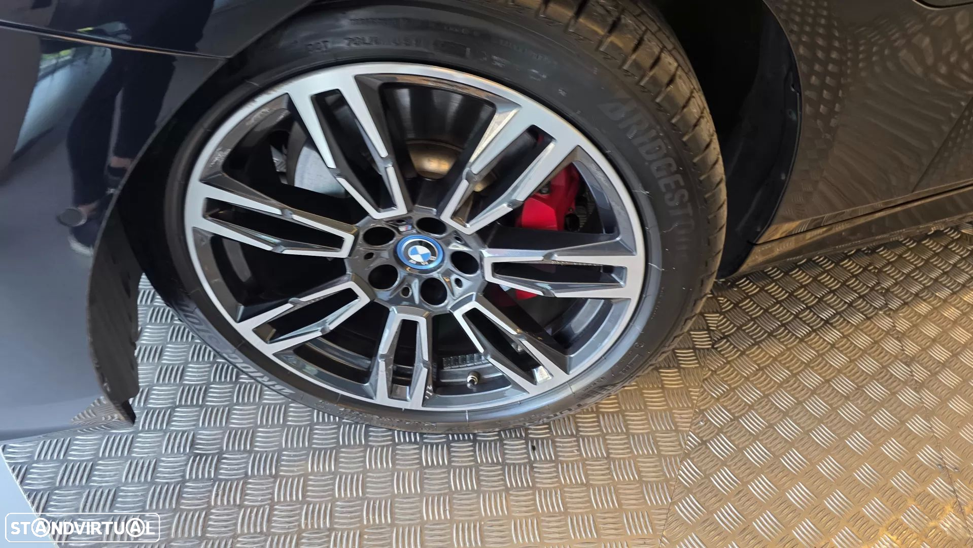 BMW 530 e Pack Desportivo M Pro - 32