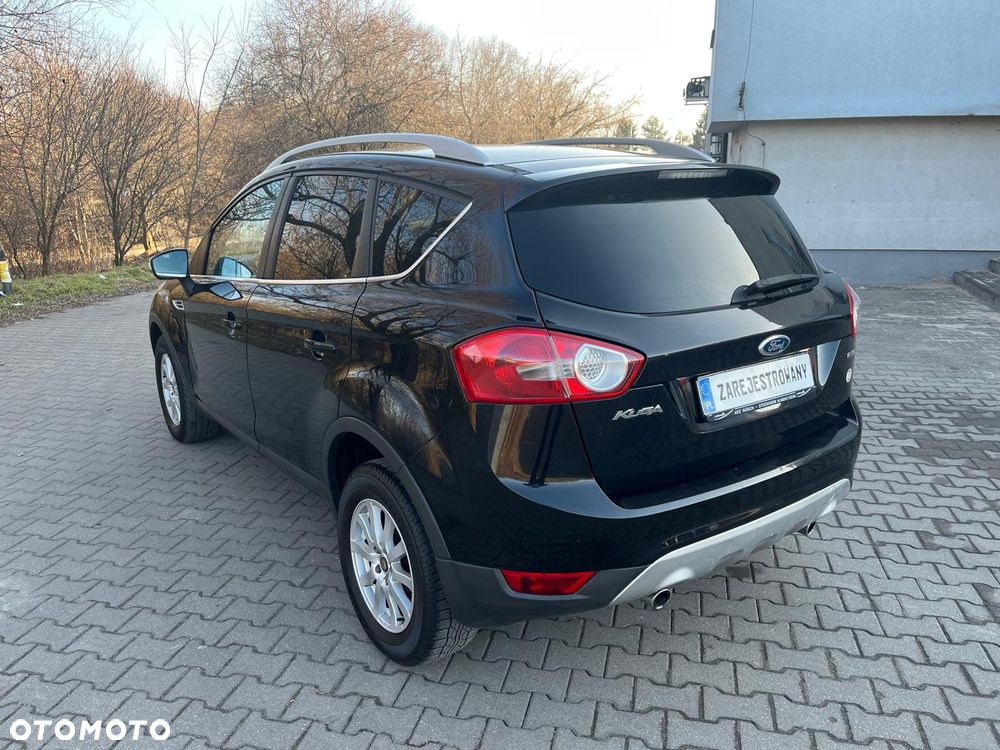 Ford Kuga 2.0 TDCi 2x4 Champions Edition - 4